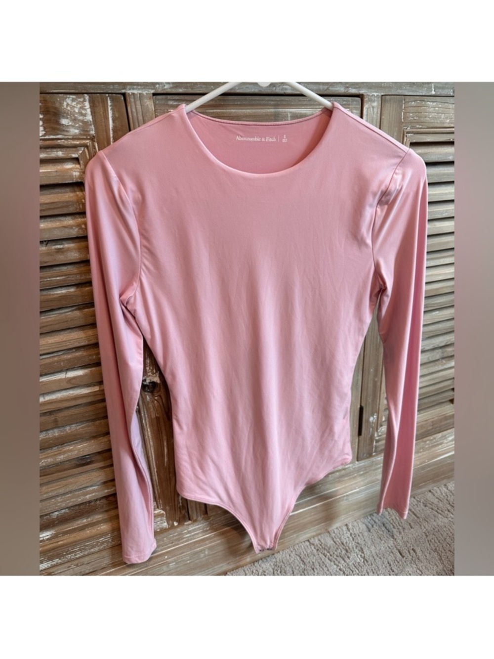 Abercrombie Fitted Long Sleeve Bodysuit Pink Scoop Neck Minimalist Small